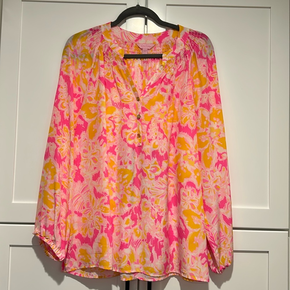 Lilly Pulitzer 100% silk blouse size Large